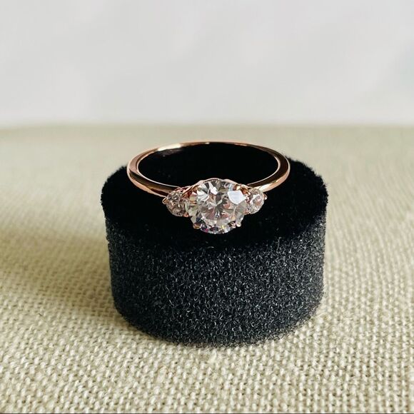 1.0Ct Cubic Zirconia Rose Gold Ring Three Stone - Picture 3 of 5
